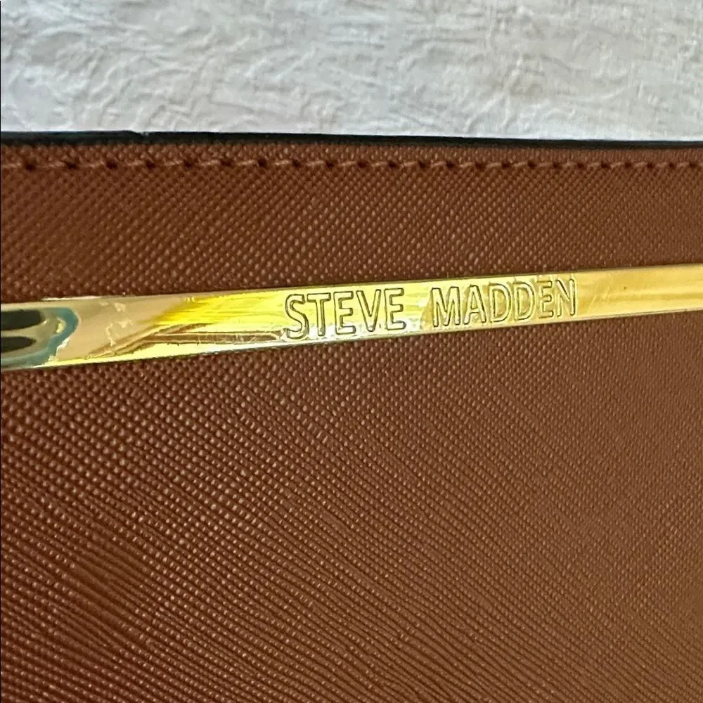 Steve Madden Brown Bkarlee Crossbody Bag Wallet